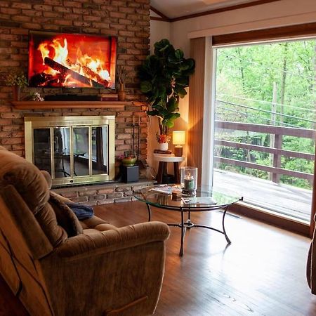 Modern Cabin With Hot Tub Grill Lake Beach Wineries Hiking Fishing And Hershey Park Family And Pet Friendly Superhosts On Ab&B Mount Gretna Eksteriør billede