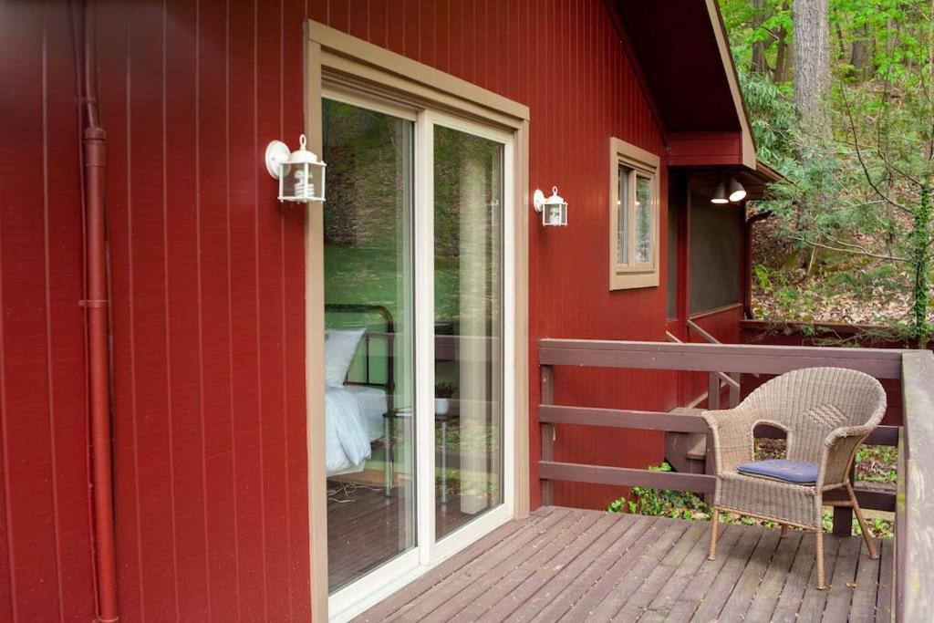 Modern Cabin With Hot Tub Grill Lake Beach Wineries Hiking Fishing And Hershey Park Family And Pet Friendly Superhosts On Ab&B Mount Gretna Eksteriør billede