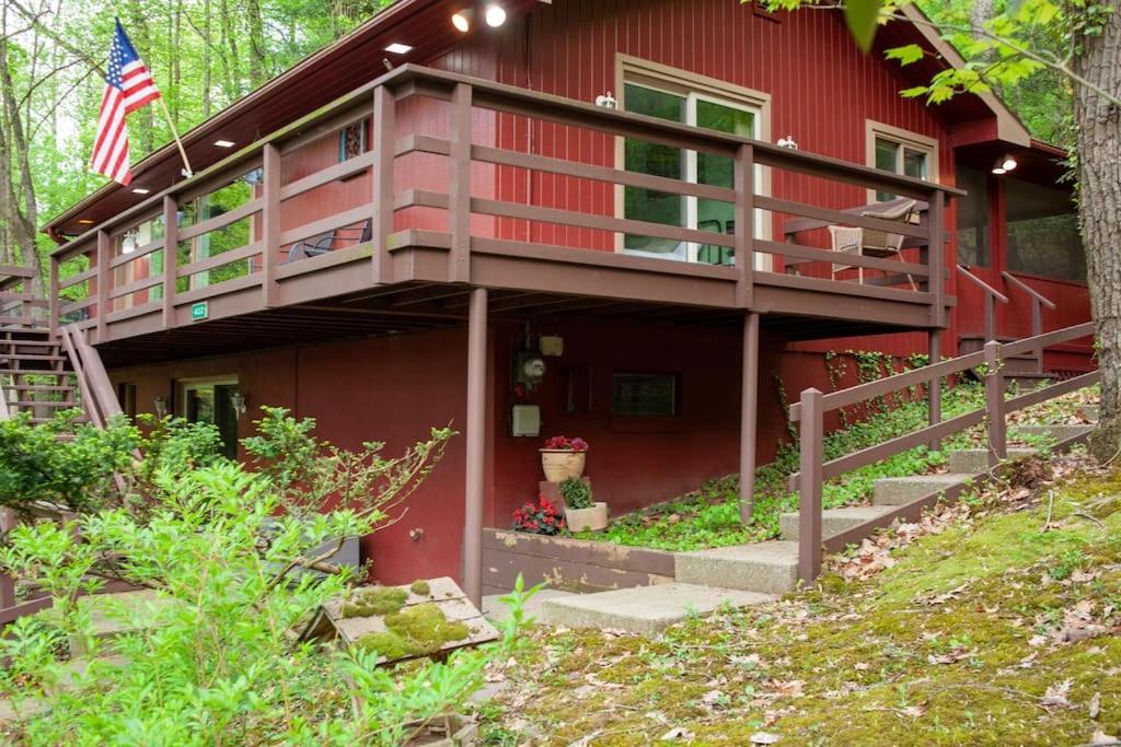 Modern Cabin With Hot Tub Grill Lake Beach Wineries Hiking Fishing And Hershey Park Family And Pet Friendly Superhosts On Ab&B Mount Gretna Eksteriør billede