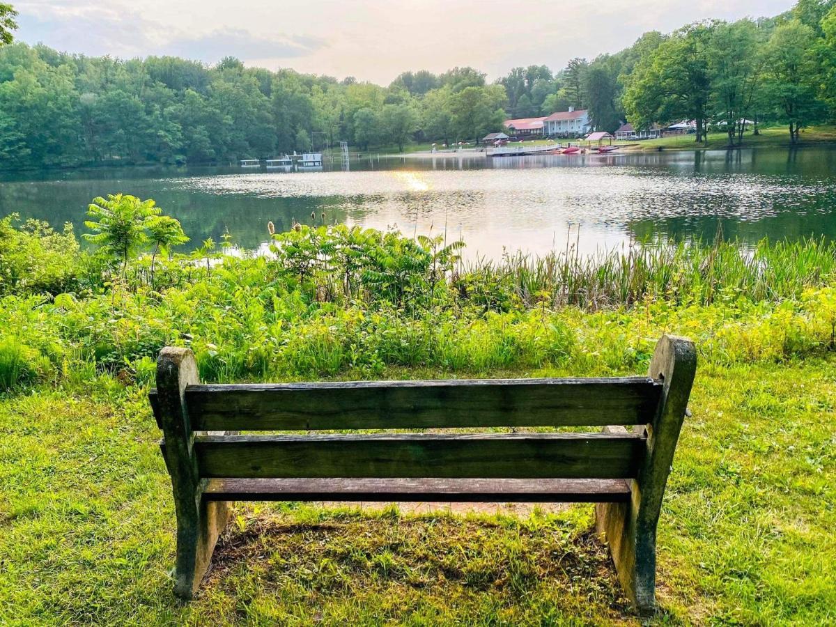 Modern Cabin With Hot Tub Grill Lake Beach Wineries Hiking Fishing And Hershey Park Family And Pet Friendly Superhosts On Ab&B Mount Gretna Eksteriør billede